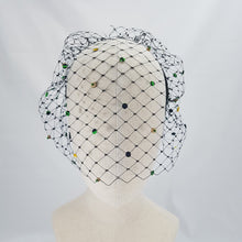 Load image into Gallery viewer, Abelha veil by Martine Henry Millinery
