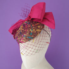 Load image into Gallery viewer, Fabiola Multicolour Straw and Silk Fascinator with veil for wedding and the races 
