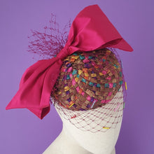 Load image into Gallery viewer, Fabiola Multicolour Straw and Silk Fascinator with veil for wedding and the races 
